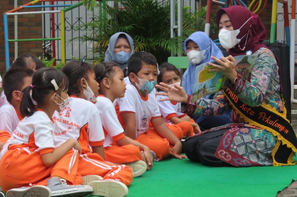 Pentingnya Pendidikan Anak Usia Dini (PAUD)